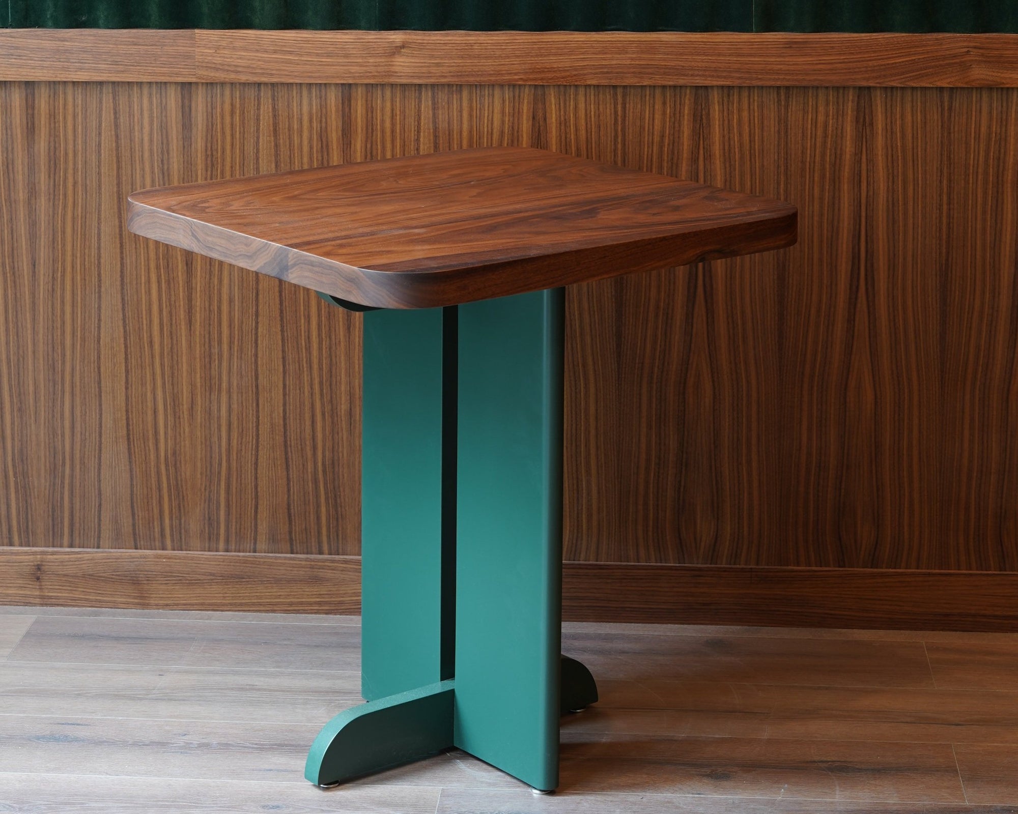 Dining Table TOTEM for 2